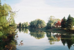 Canon A35F, Beautiful Pond, Mount Prospect, IL
